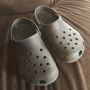 Black crocs J3 kids